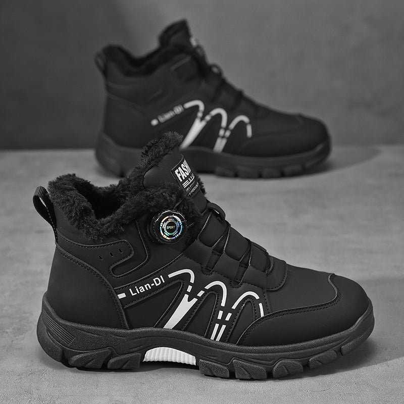 Strong slip-resistant winter shoes