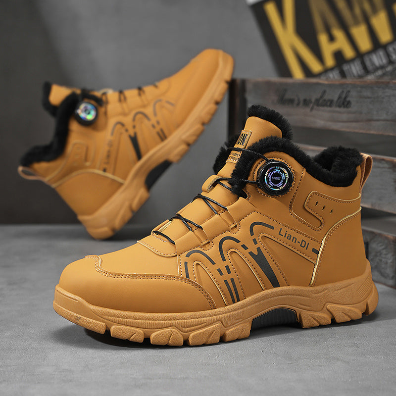 Strong slip-resistant winter shoes